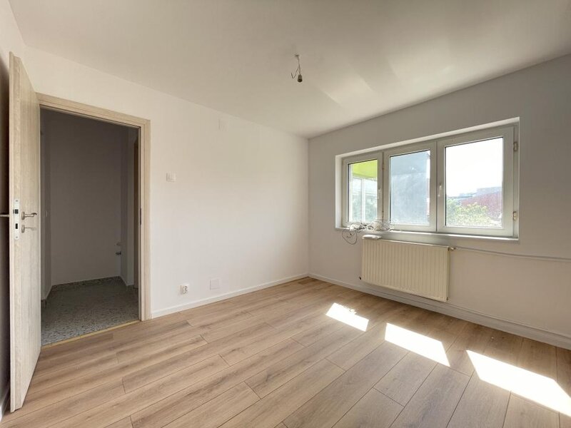 Aviatiei  Feleacu Proprietar  2 camere    Renovat